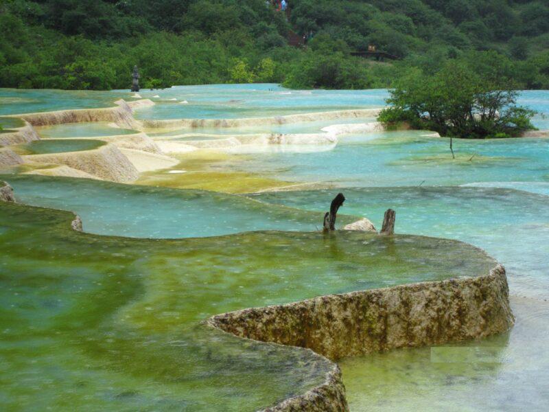 Amazon.com: 中国の絶景 九寨溝 黄龍 魔鬼城 神秘の湖沼群
